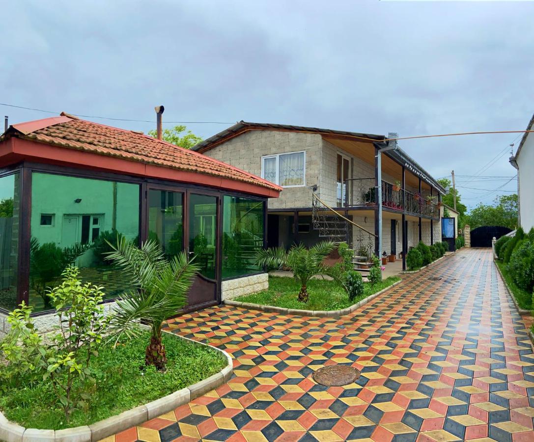 Hotel Doko Мартвілі Екстер'єр фото