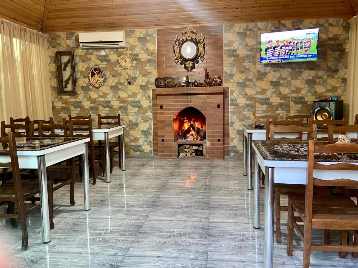 Hotel Doko Мартвілі Екстер'єр фото