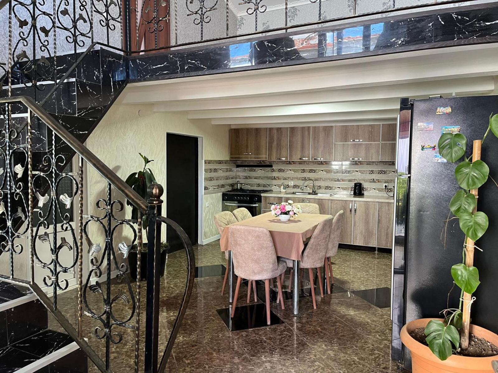 Hotel Doko Мартвілі Екстер'єр фото