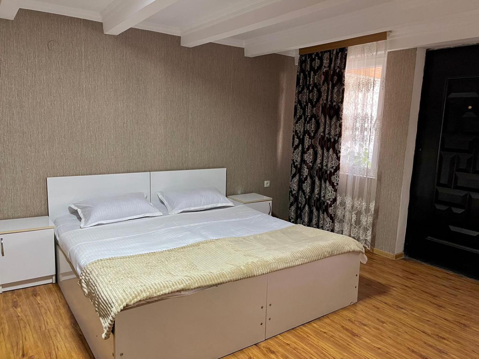 Hotel Doko Мартвілі Екстер'єр фото